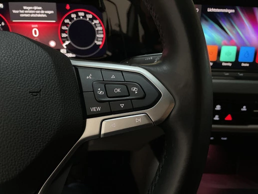 Volkswagen Golf - Afbeelding 22 van 27