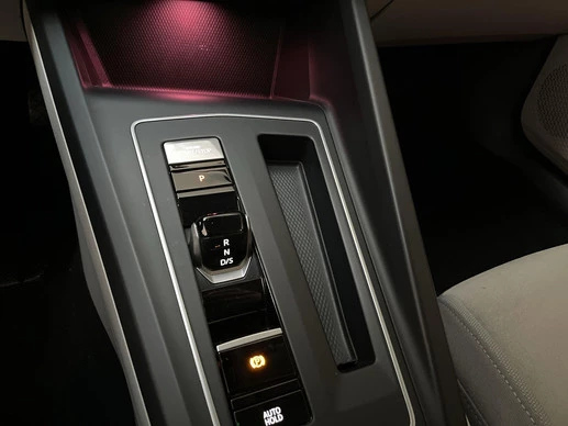 Volkswagen Golf - Afbeelding 24 van 27