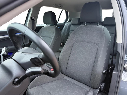 Volkswagen Golf - Afbeelding 12 van 30