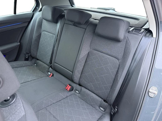 Volkswagen Golf - Afbeelding 13 van 30