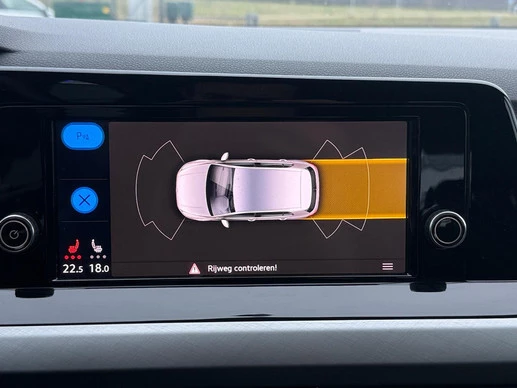 Volkswagen Golf - Afbeelding 27 van 30