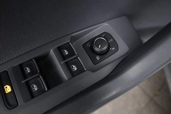 Volkswagen T-Cross - Afbeelding 27 van 30