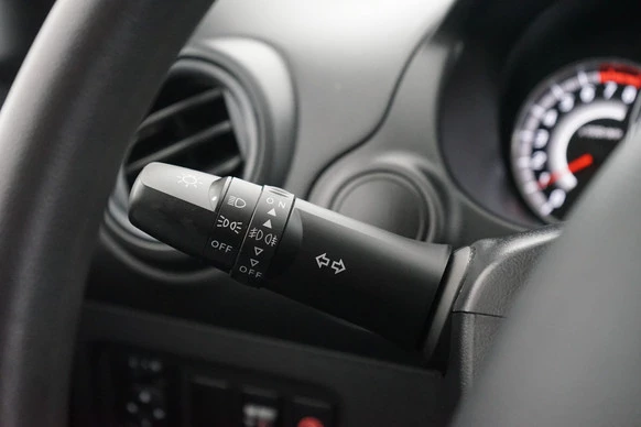 Mitsubishi Space Star - Afbeelding 17 van 30