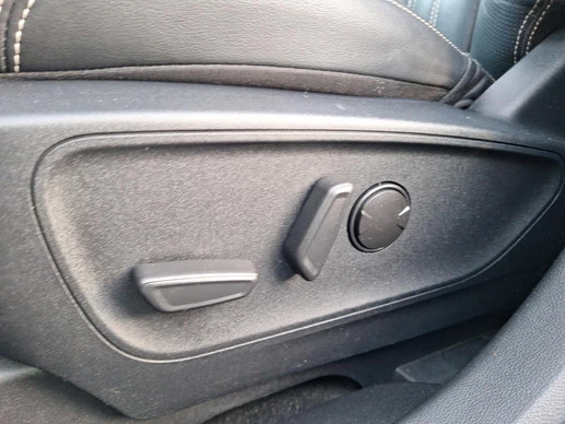 Ford Kuga - Afbeelding 14 van 30