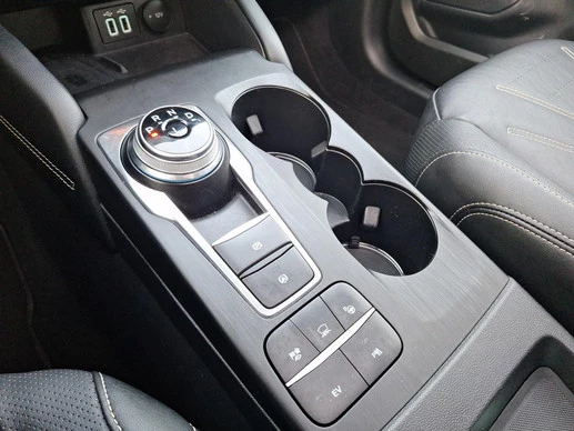 Ford Kuga - Afbeelding 26 van 30