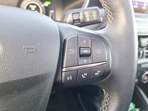 Ford Kuga - Afbeelding 28 van 30