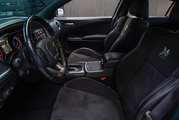 Dodge Charger - Afbeelding 17 van 30