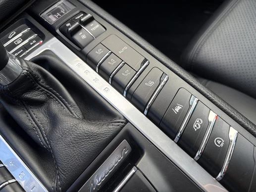 Porsche Macan - Afbeelding 19 van 30
