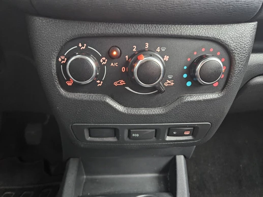 Dacia Lodgy - Afbeelding 24 van 30