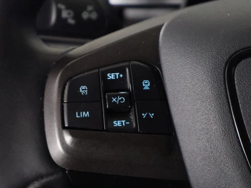 Ford Mustang Mach-E - Afbeelding 10 van 30