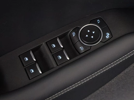 Ford Mustang Mach-E - Afbeelding 13 van 30