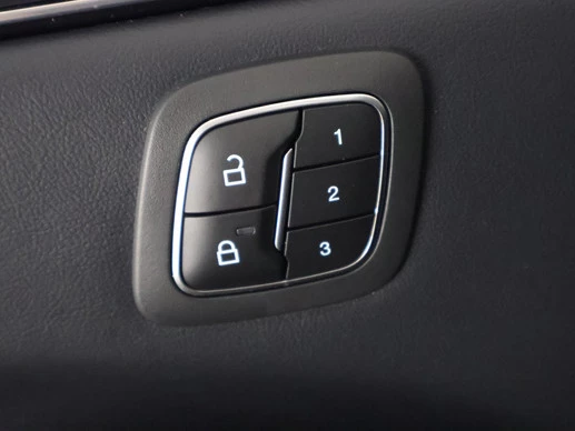 Ford Mustang Mach-E - Afbeelding 14 van 30