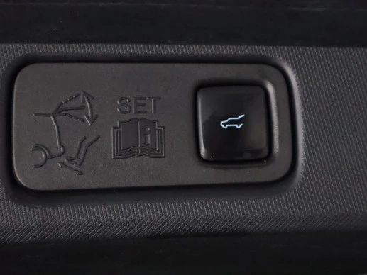 Ford Mustang Mach-E - Afbeelding 25 van 30