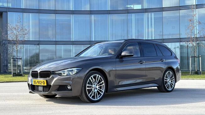 BMW 3 Serie - Afbeelding 1 van 30