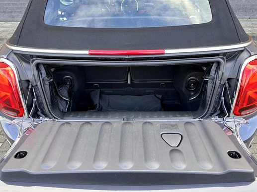 MINI Cooper S Cabrio - Afbeelding 28 van 30