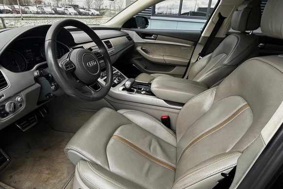 Audi S8 - Afbeelding 4 van 30