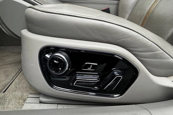 Audi S8 - Afbeelding 6 van 30