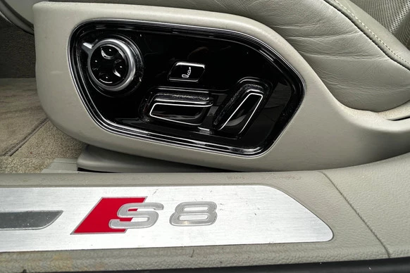 Audi S8 - Afbeelding 8 van 30