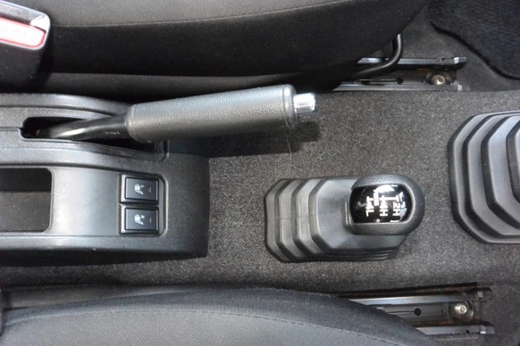 Suzuki Jimny - Afbeelding 19 van 30