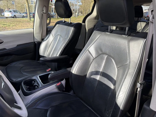 Chrysler Pacifica - Afbeelding 9 van 23