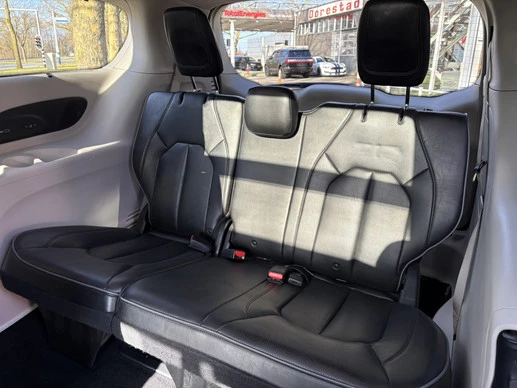 Chrysler Pacifica - Afbeelding 12 van 23