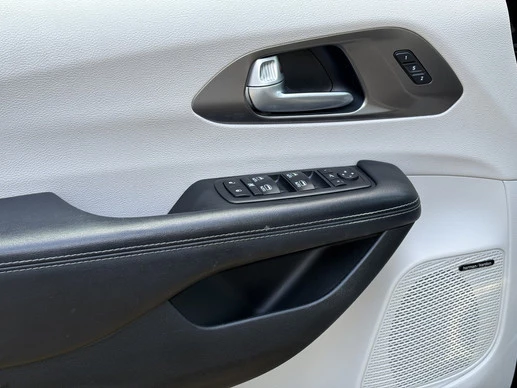 Chrysler Pacifica - Afbeelding 20 van 23