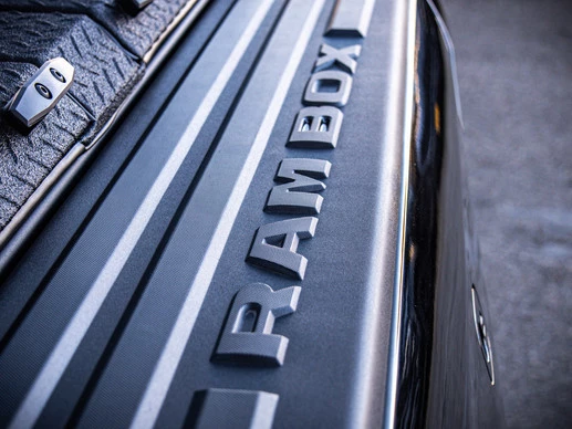 Dodge Ram 1500 - Afbeelding 20 van 25