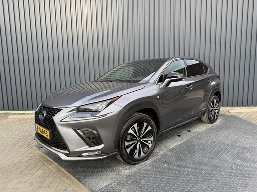 Lexus NX - Afbeelding 1 van 30