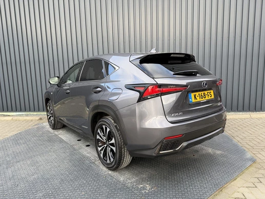 Lexus NX - Afbeelding 12 van 30