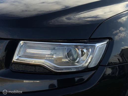 Jeep Grand Cherokee - Afbeelding 21 van 30