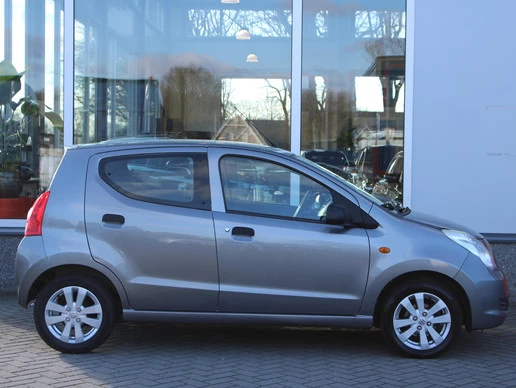 Suzuki Alto - Afbeelding 12 van 29