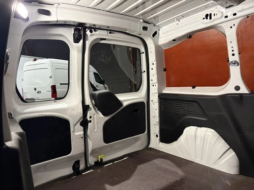 Peugeot Partner - Afbeelding 9 van 16