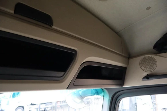 Mercedes-Benz Actros - Afbeelding 23 van 26