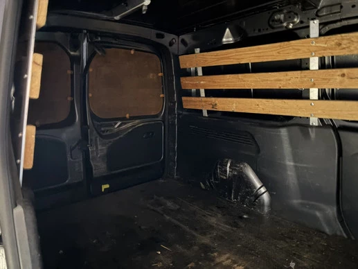 Peugeot Partner - Afbeelding 12 van 19