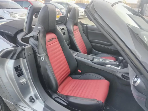 Abarth 124 Spider - Afbeelding 15 van 30