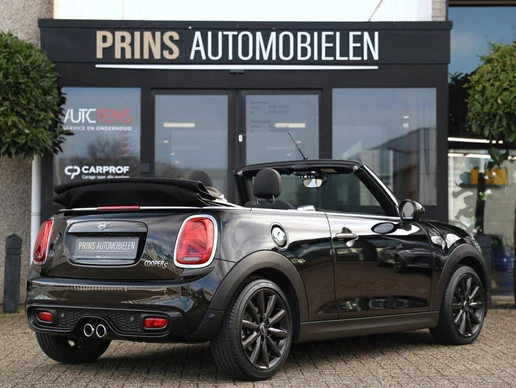 MINI Cooper S Cabrio - Afbeelding 2 van 18