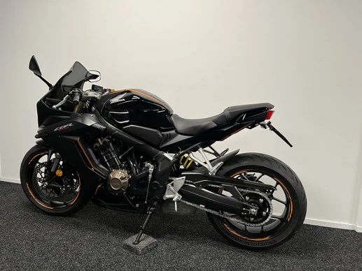 Honda CBR 650 - Afbeelding 15 van 22