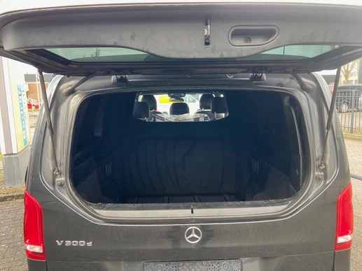 Mercedes-Benz V-Klasse - Afbeelding 15 van 30