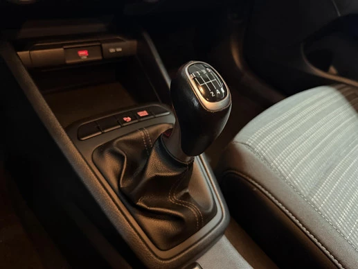 Kia Stonic - Afbeelding 20 van 23