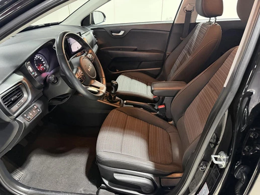 Kia Stonic - Afbeelding 21 van 23