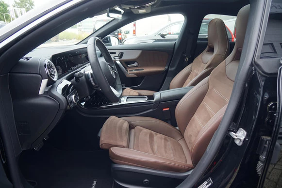 Mercedes-Benz CLA - Afbeelding 14 van 30