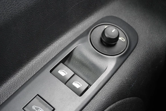 Peugeot Partner - Afbeelding 18 van 21