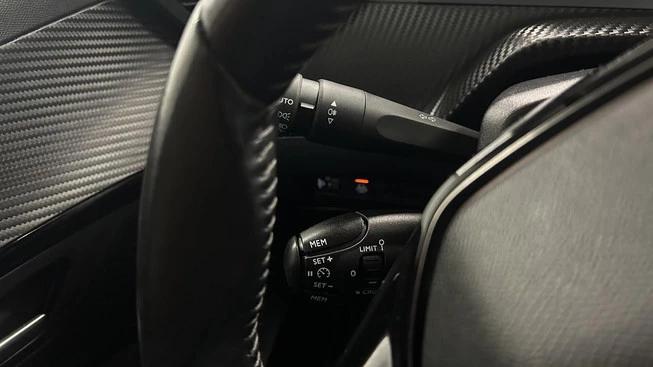 Peugeot 208 - Afbeelding 25 van 30