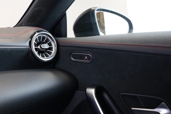 Mercedes-Benz CLA - Afbeelding 8 van 25