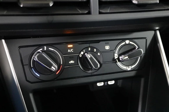 Volkswagen Polo - Afbeelding 26 van 30