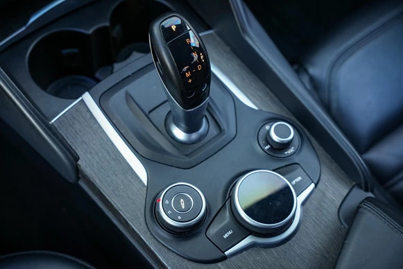 Alfa Romeo Giulia - Afbeelding 16 van 30