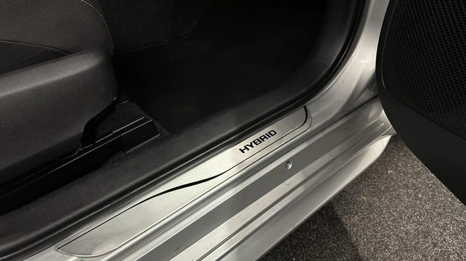 Toyota Corolla Touring Sports - Afbeelding 24 van 30