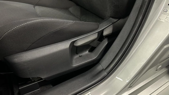 Toyota Corolla Touring Sports - Afbeelding 28 van 30