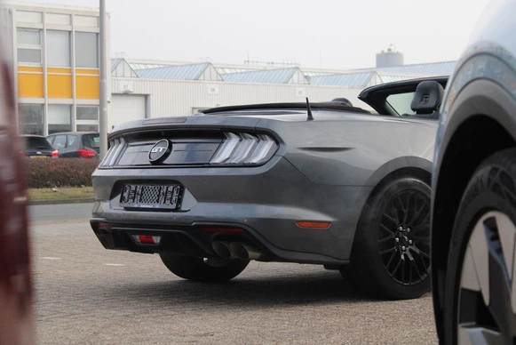 Ford Mustang - Afbeelding 18 van 30