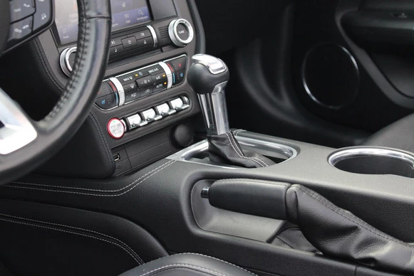 Ford Mustang - Afbeelding 23 van 30